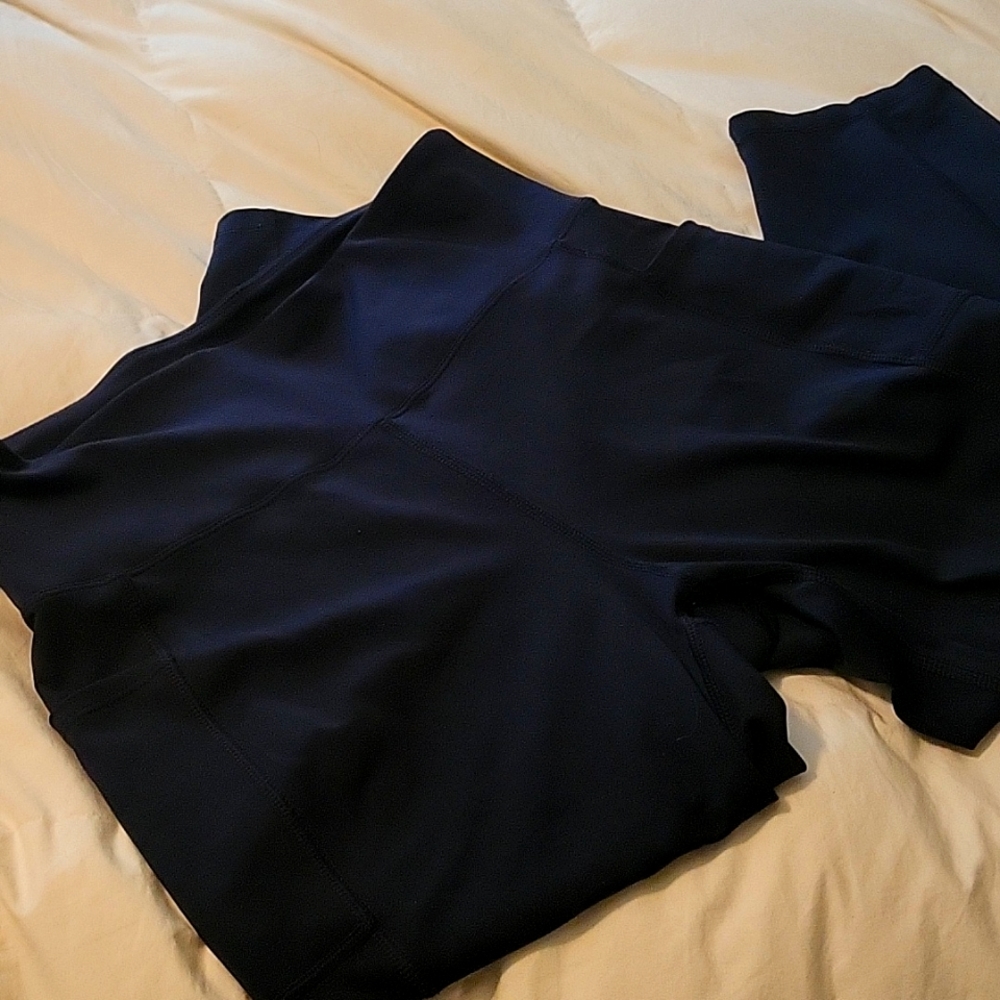 Bally fitness leggings with pockets
